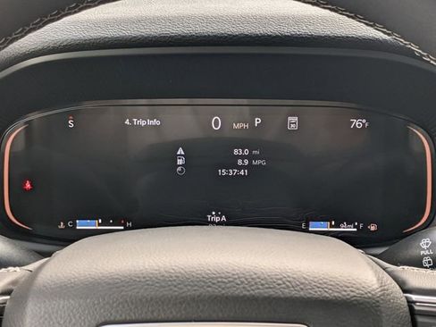 New 2026 Jeep Grand Wagoneer w/ HD Trailer Tow Package image 23