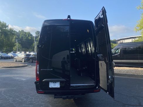 New 2024 Mercedes-Benz Sprinter 3500 image 13