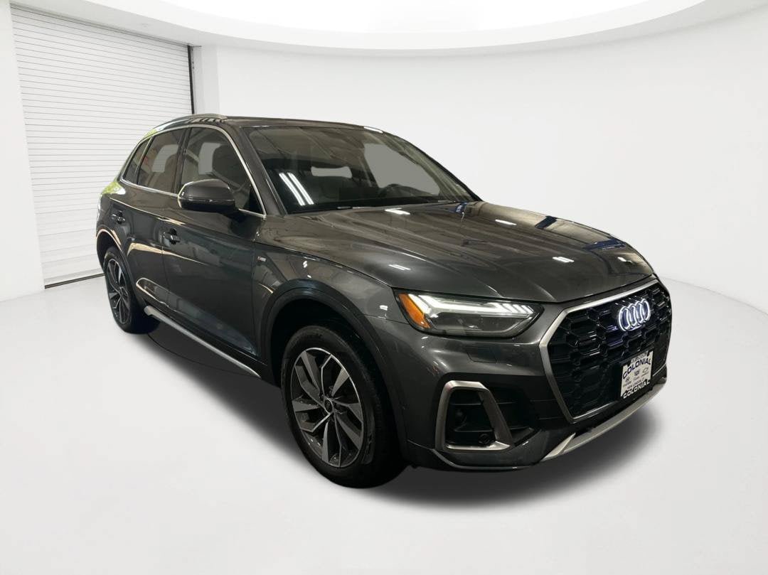 Used 2024 Audi Q5 2.0T Prestige w/ Prestige Package AWD/4WD image 3