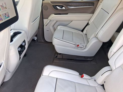 Used 2023 GMC Yukon Denali image 30