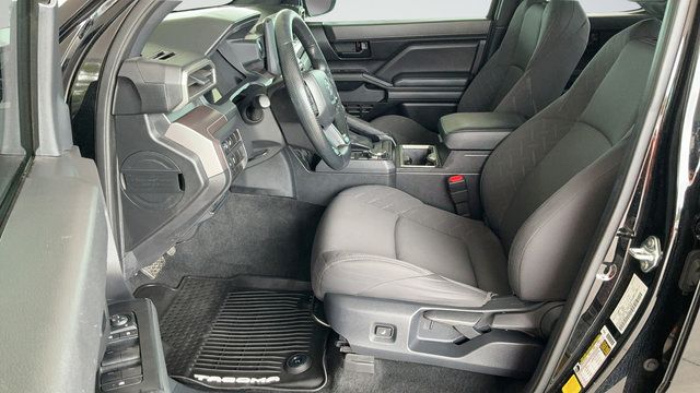 Used 2024 Toyota Tacoma SR5 AWD/4WD image 20