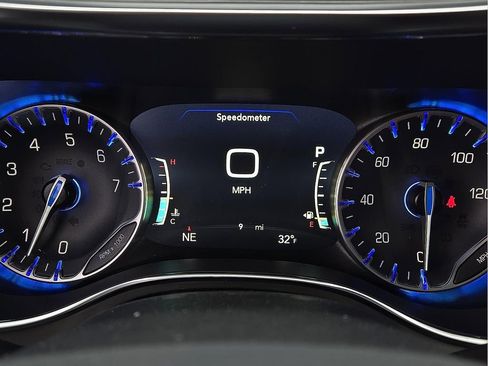 New 2026 Chrysler Pacifica Pinnacle w/ Trailer Tow Group image 18