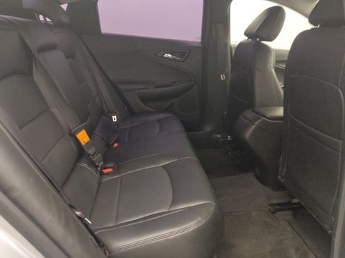 Used 2018 Chevrolet Malibu LS FWD image 19