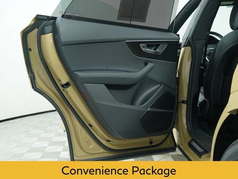 Certified 2025 Audi Q8 Premium Plus w/ Premium Plus Package AWD/4WD image 24