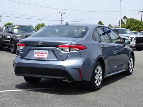 Used 2026 Toyota Corolla LE FWD image 13