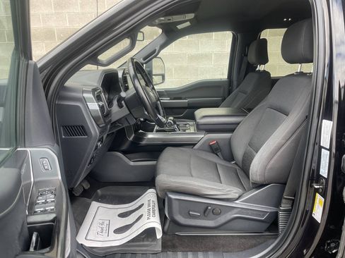 Used 2022 Ford F150 XLT w/ Equipment Group 302A High AWD/4WD image 4