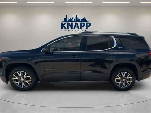 Used 2023 GMC Acadia SLT image 2