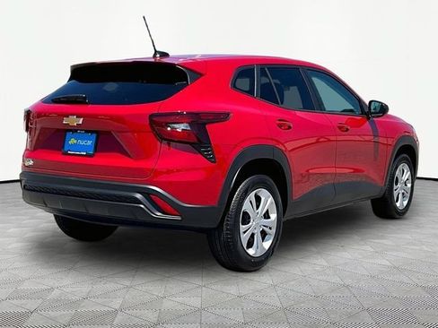 New 2026 Chevrolet Trax LS FWD image 6