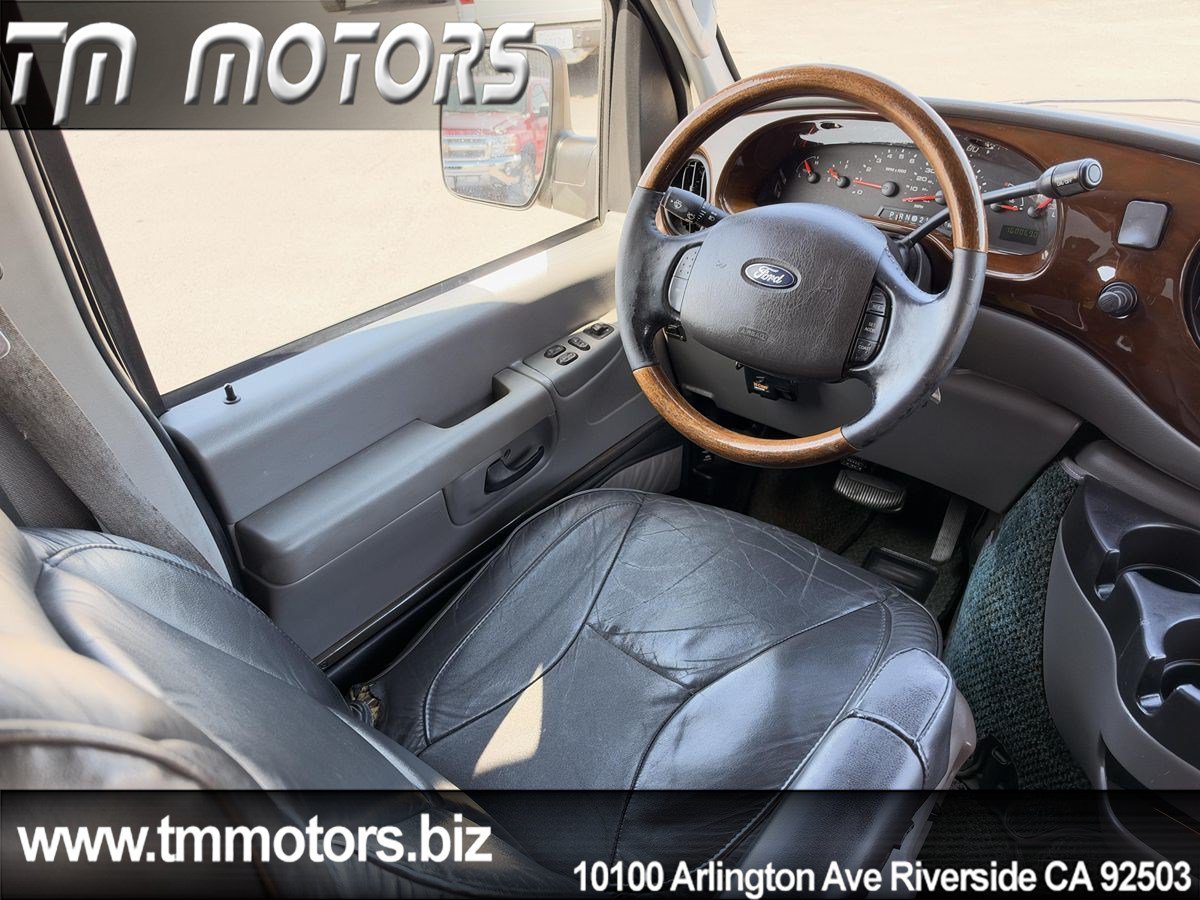 Used 2007 Ford E-250 and Econoline 250 Extended RWD image 15