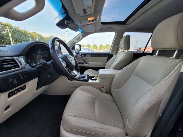 Used 2023 Lexus GX 460 Premium w/ Premium Package AWD/4WD image 18