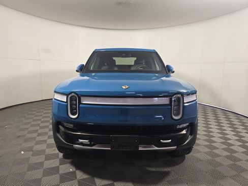 Used 2023 Rivian R1T Adventure image 8