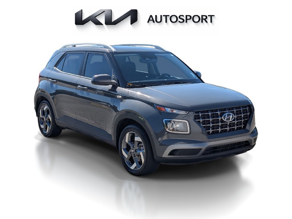 Used 2025 Hyundai Venue SEL FWD image 5