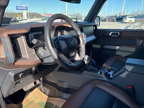 Used 2023 Ford Bronco Outer Banks w/ Sasquatch Package image 15