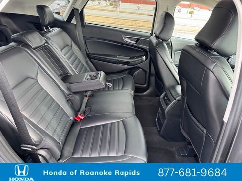 Used 2024 Ford Edge SEL image 28