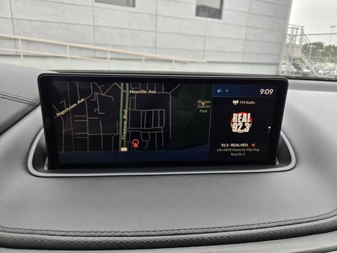 Used 2022 Acura MDX SH-AWD w/ Advance Package image 7