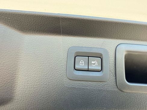 Certified 2025 MAZDA CX-50 AWD 2.5 S w/ Preferred Package image 14