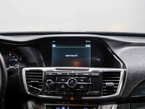 Used 2013 Honda Accord Sport image 14
