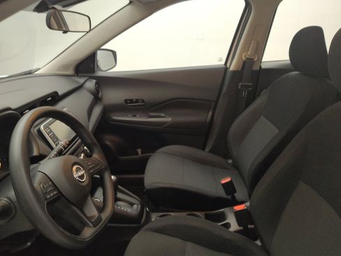 Used 2024 Nissan Kicks S FWD image 17