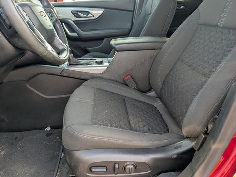 Used 2020 Chevrolet Blazer LT FWD image 9