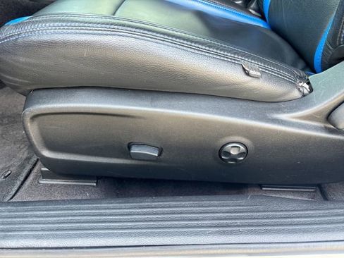 Used 2018 Dodge Challenger R/T RWD image 12