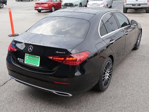 Used 2025 Mercedes-Benz C 300 4MATIC Sedan image 5