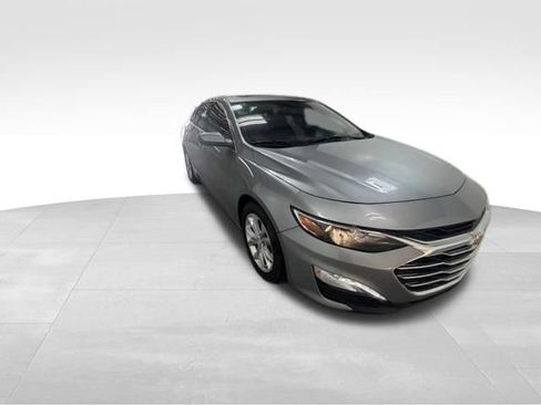 Used 2024 Chevrolet Malibu LT FWD image 5