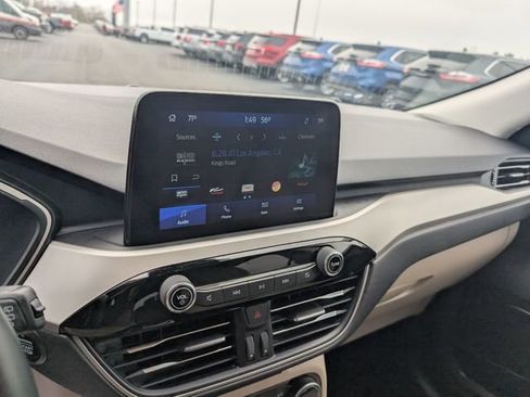 Used 2022 Ford Escape SEL FWD image 20