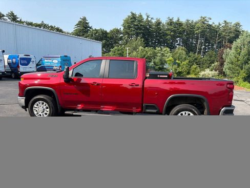 Used 2024 Chevrolet Silverado 3500 LT w/ Safety Package AWD/4WD image 6