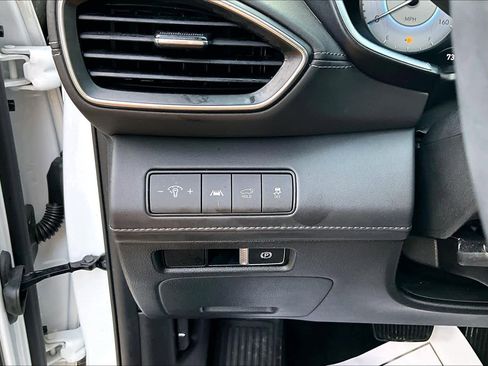 Used 2022 Hyundai Santa Fe SEL w/ Convenience + Premium Package image 31