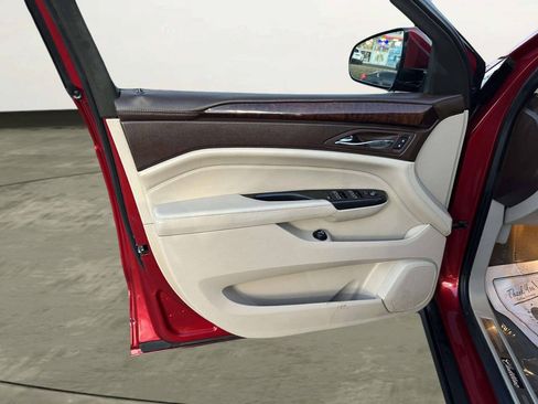 Used 2014 Cadillac SRX Luxury w/ Driver Awareness Package AWD/4WD image 10