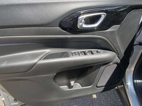 New 2026 Jeep Compass Latitude AWD/4WD image 14