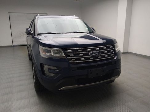 Used 2017 Ford Explorer Limited AWD/4WD image 14