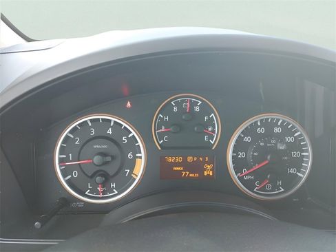 Used 2015 Nissan Titan SV w/ SV Value Truck Package image 29