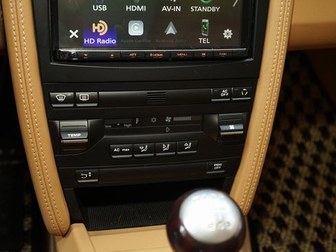 Used 2010 Porsche Cayman S image 16