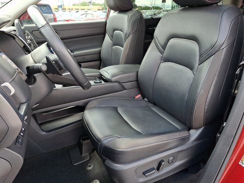 Used 2024 Nissan Pathfinder SL w/ SL Premium Package AWD/4WD image 15