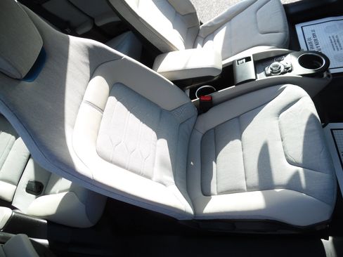 Used 2015 BMW i3 RWD image 21