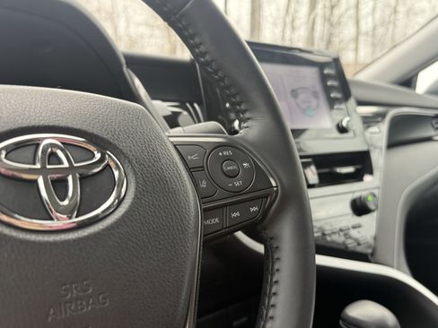 Used 2022 Toyota Camry SE image 17