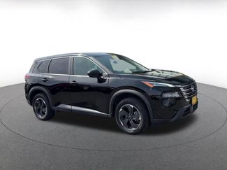 Used 2025 Nissan Rogue SV video 2