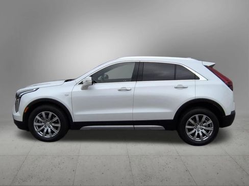Used 2023 Cadillac XT4 Premium Luxury w/ Cold Weather Package image 3