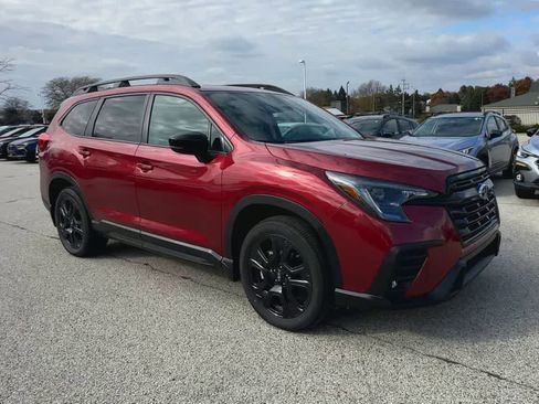 Certified 2025 Subaru Ascent Bronze Edition image 2