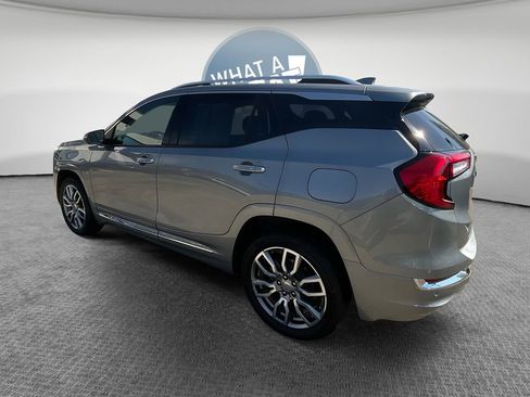 Used 2024 GMC Terrain Denali AWD/4WD image 6