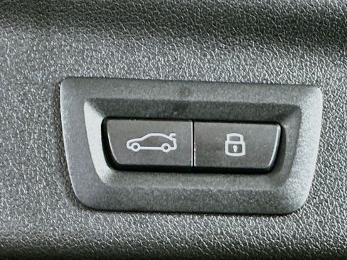 Used 2026 BMW X1 xDrive28i AWD/4WD image 30