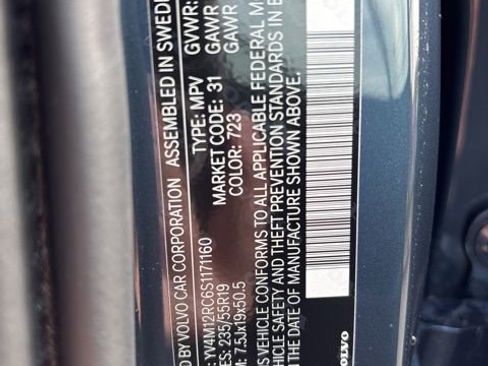 Used 2025 Volvo XC60 B5 Plus w/ Climate Package AWD/4WD image 29