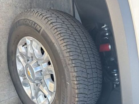 Certified 2024 Chevrolet Silverado 2500 LTZ w/ LTZ Plus Package AWD/4WD image 17