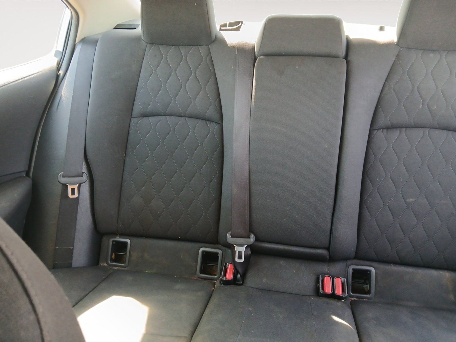Used 2020 Toyota Corolla LE FWD image 13
