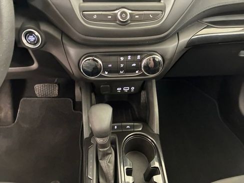 Certified 2023 Chevrolet TrailBlazer LT FWD image 21