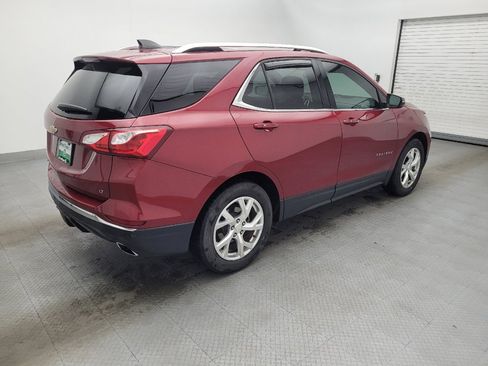 Used 2019 Chevrolet Equinox LT w/ Sun & Navigation Package image 10