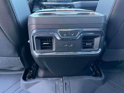 Certified 2023 Chevrolet Silverado 1500 High Country w/ Technology Package AWD/4WD image 15