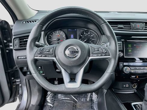 Used 2018 Nissan Rogue SL AWD/4WD image 11