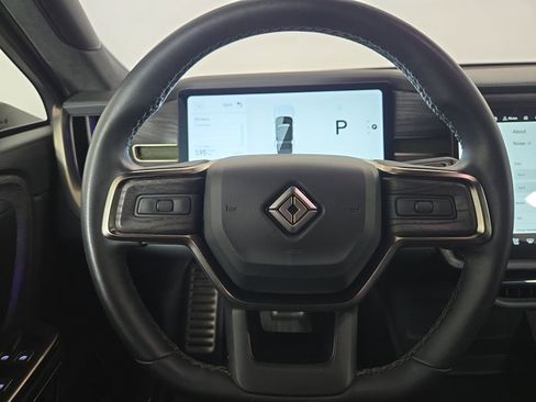 Used 2022 Rivian R1S Launch Edition image 28